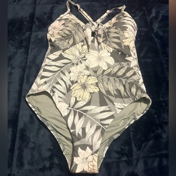 NWOT Seafolly Copacabana Tie Front One Piece size 6 us